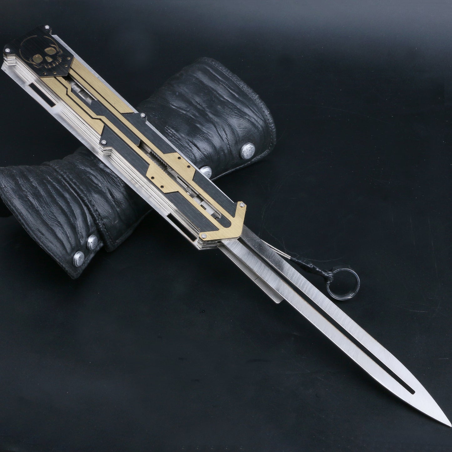 Assassin's Creed Hidden Blade Syndicate Cosplay Resilience Catapult Launch Shipping By DHL