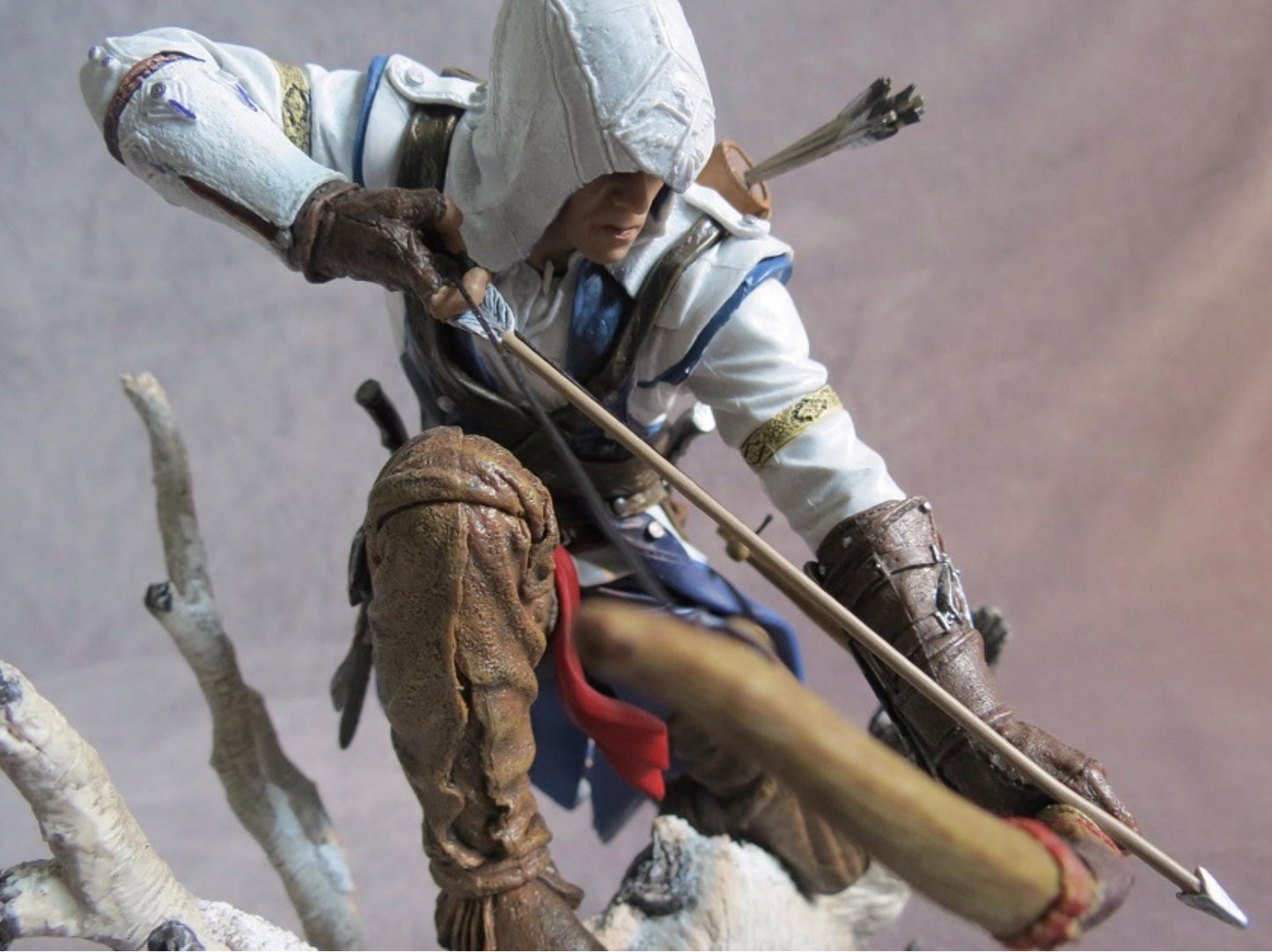 Assassin's Creed 3 Ubisoft Free Edition Connor Archery Style Box Handmade Model Decoration